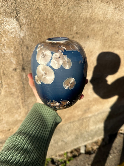Porcelain vase with crystalline glaze - Vaas met kristalglazuren